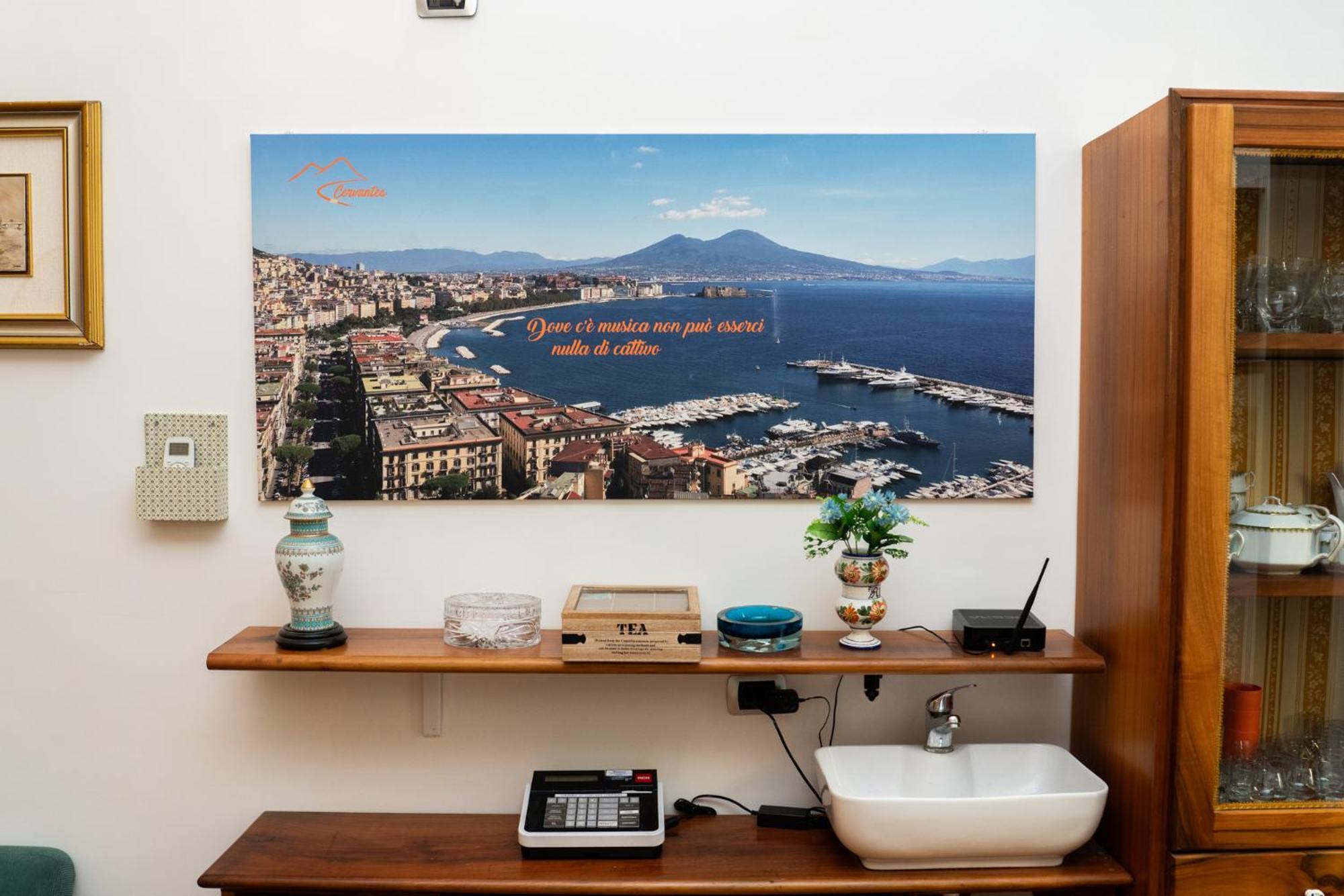 Suite Cervantes Naples Extérieur photo