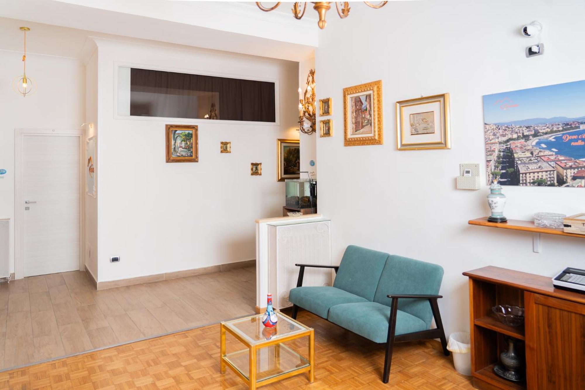 Suite Cervantes Naples Extérieur photo