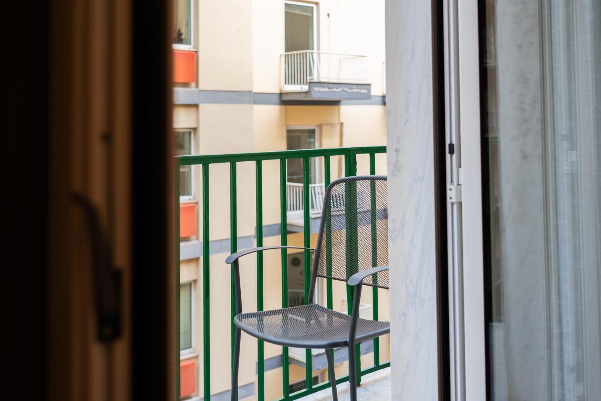 Suite Cervantes Naples Extérieur photo