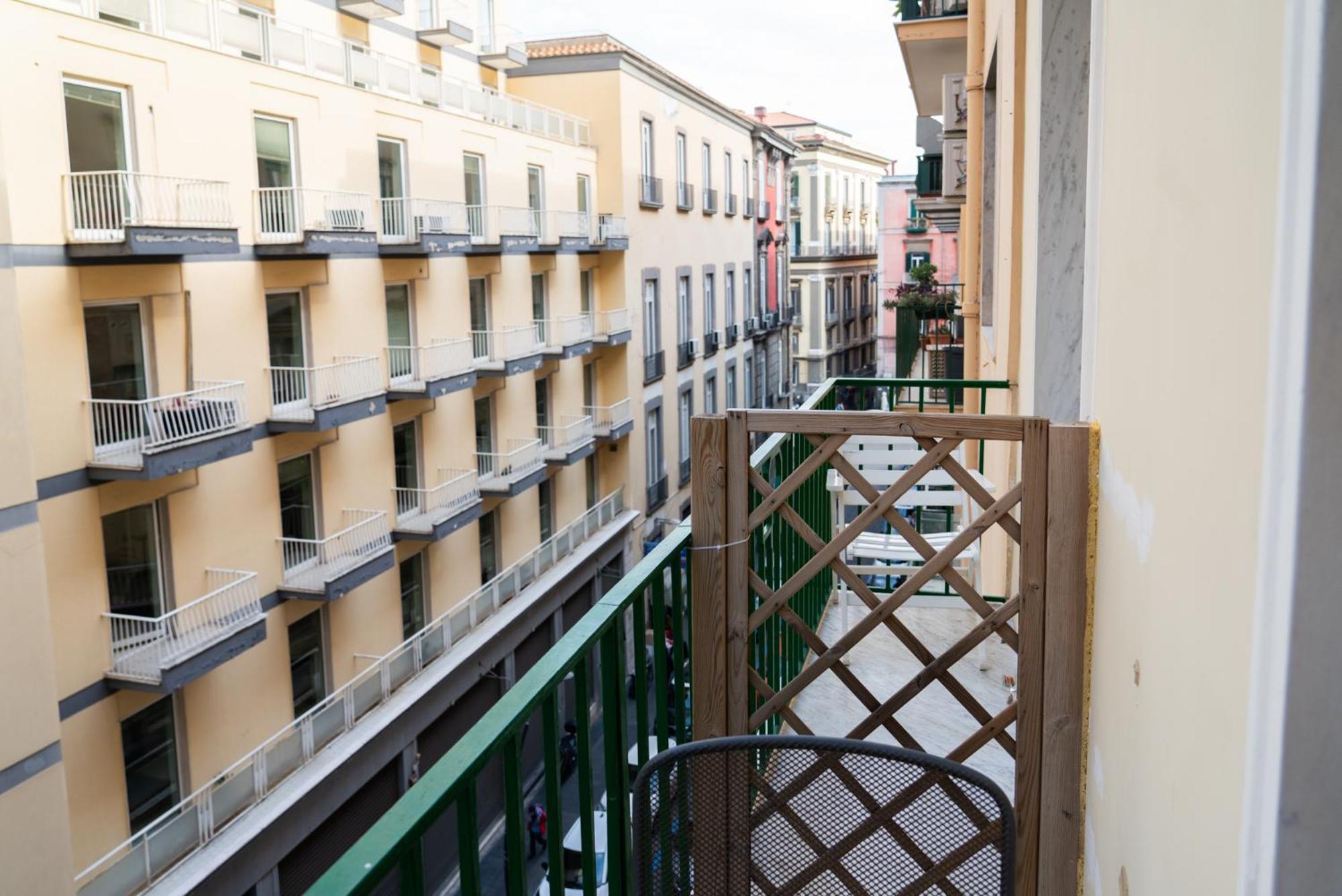 Suite Cervantes Naples Extérieur photo